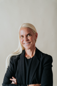 article image - ELIZABETH DOSORETZ